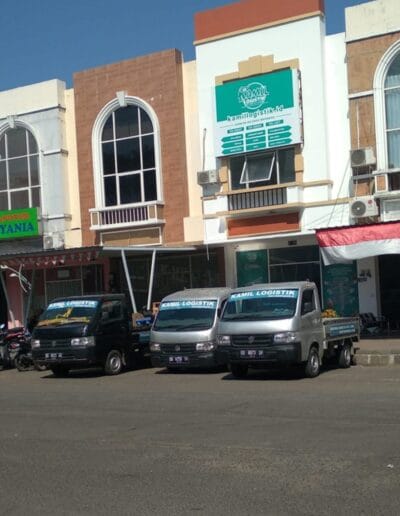 Kamil Logistik Gowa siap melayani Ruko bisnis Citraland
