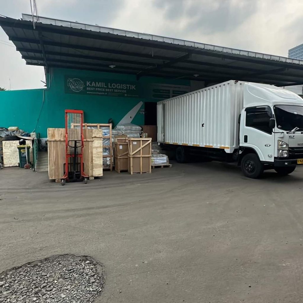 Kirim Barang Makassar Kupang